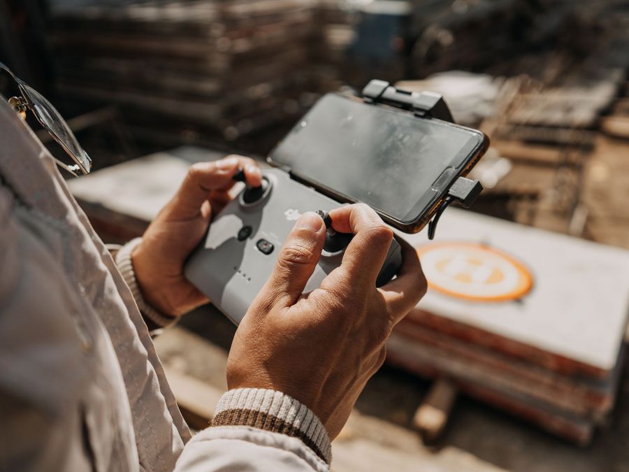 Inspección con dron — trabajo en ejecución
